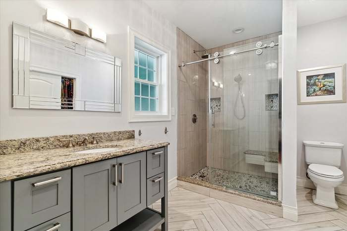 14 Liberty Ave - Photo 2 of 26