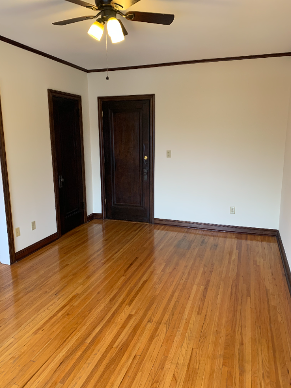 145 Chatsworth St S #303 - Photo 2 of 16