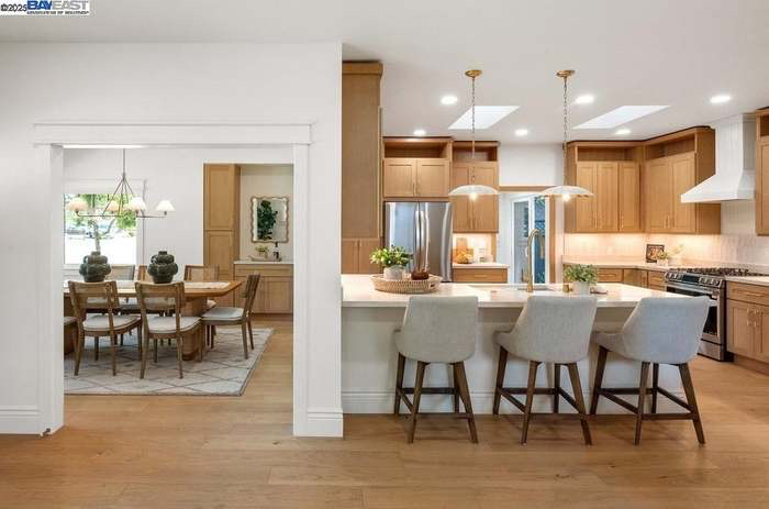 4374 1st St - Photo 3 of 19