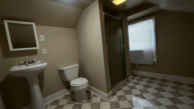 4500 Winchester Rd - Photo 2 of 11