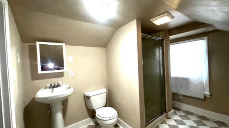 4500 Winchester Rd - Photo 4 of 11