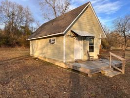 featured image of 57 Lee Rd