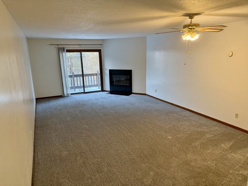 5615 Baronswood Cir #204 - Photo 3 of 11