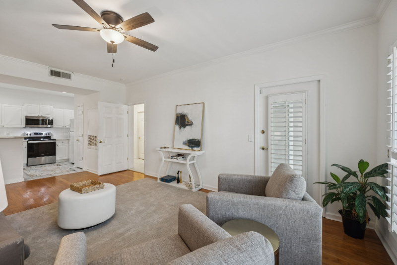 2025 Woodmont Blvd #223 - Photo 4 of 20