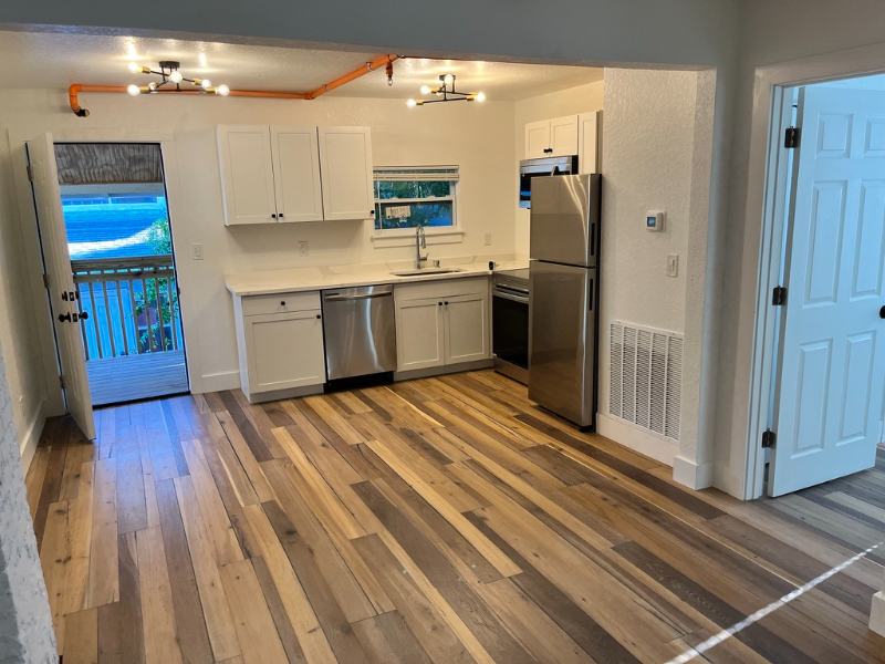 2745 2nd Ave S #6 - Photo 5 of 11