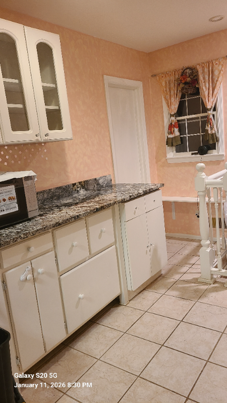 756 W Inman Ave - Photo 5 of 10