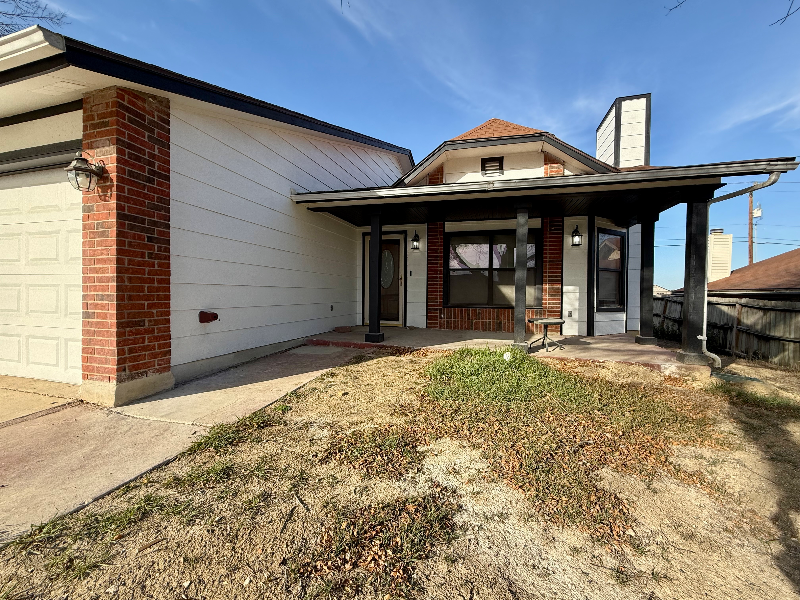 8519 Ridge Garden Dr - Photo 2 of 20