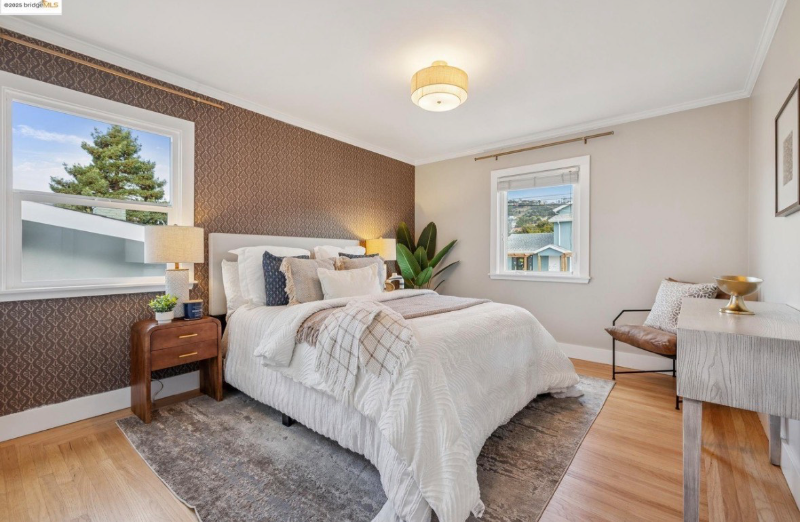 1417 Richmond St - Photo 6 of 8