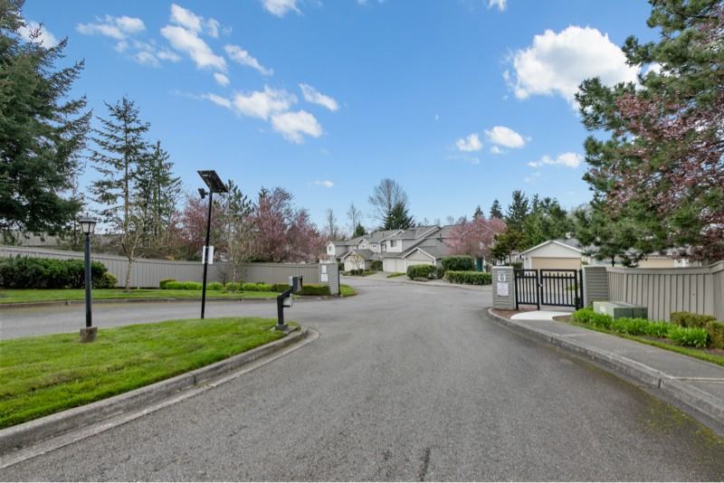 4802 Nassau Ave Ne #182 - Photo 4 of 23