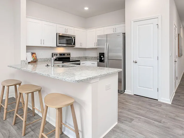 412 Cherry Laurel Dr - Photo 5 of 19