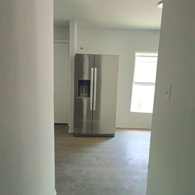 2826 Alaska Ave - Photo 6 of 9