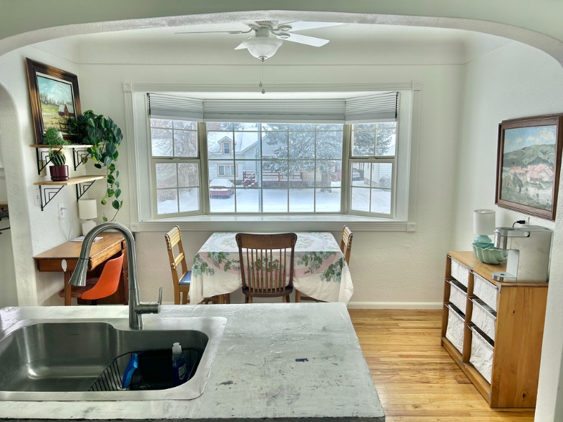 1237 Yale Ave - Photo 7 of 13