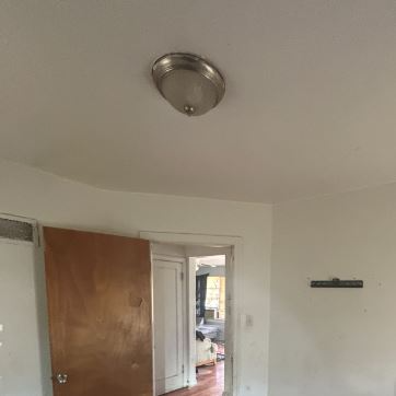 5211 Thrush Ave - Photo 6 of 7