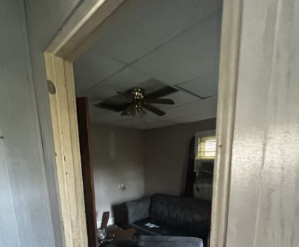 257 Coburg Dr - Photo 3 of 7