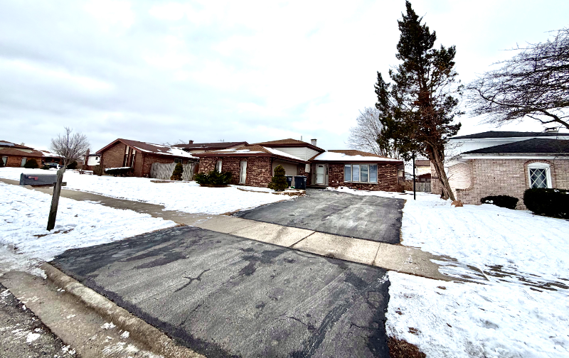 3325 192nd Pl ##Il - Photo 2 of 18