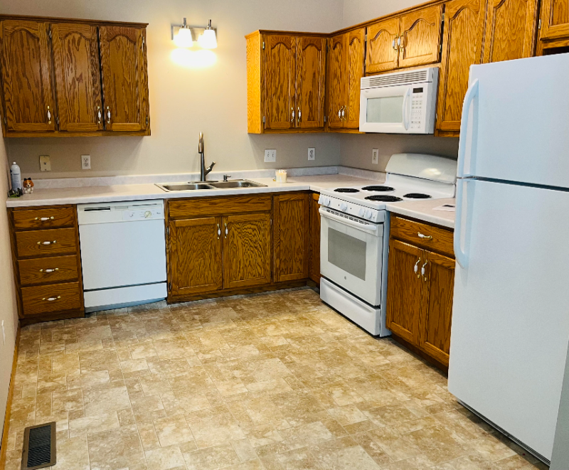 5313 140th Ave Nw - Photo 6 of 14