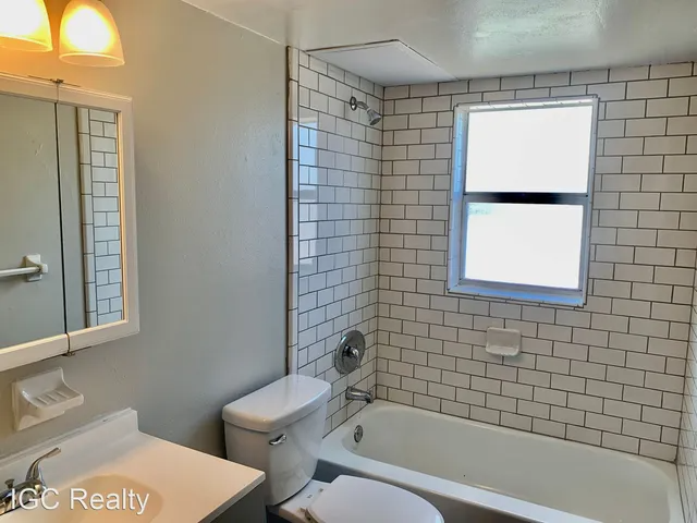 1895 40th Ave #2 - Photo 3 of 8