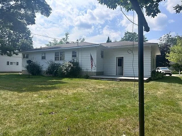 519 Brentwood Dr - Photo 3 of 13