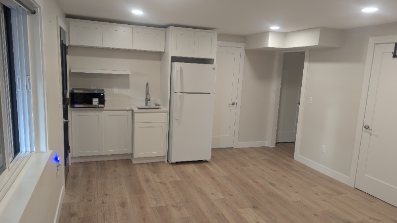 22039 16th Ave S #B - Photo 2 of 18