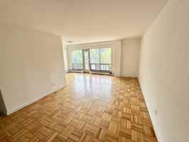 featured image of 1603 Bathurst St