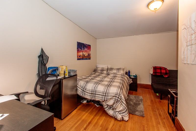 136 Colborne St - Photo 6 of 28