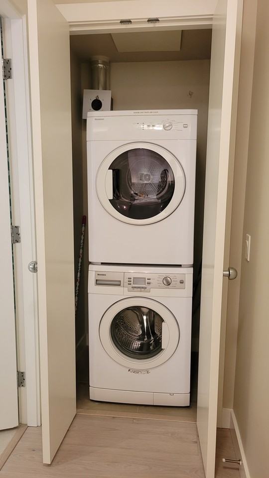 133a St & 104 Ave #1801 - Photo 6 of 12