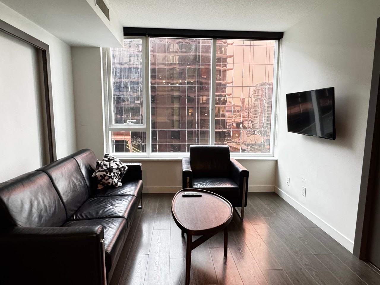 38 Smithe Street #755 - Photo 6 of 16