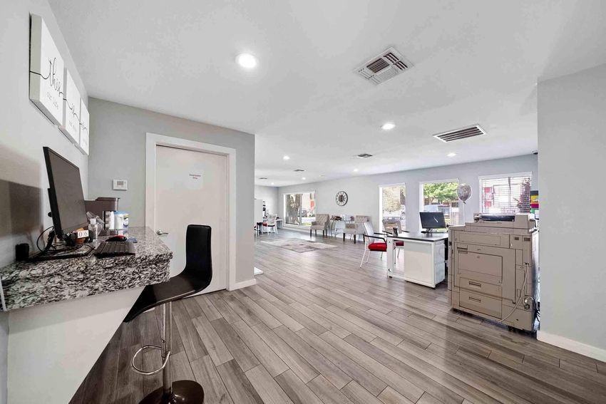 Palace - Photo 7 of 57