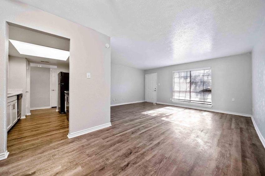 Palace - Photo 4 of 57