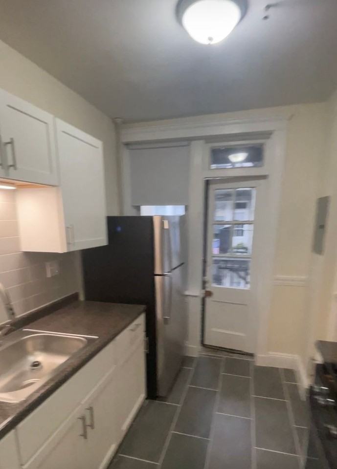 132 Washington St - Photo 2 of 24