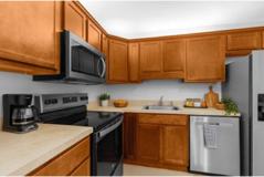 5543 Executive Dr #B4 - Photo 1 of 1