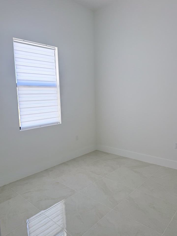 2504 Vera Ave S #NA - Photo 6 of 17