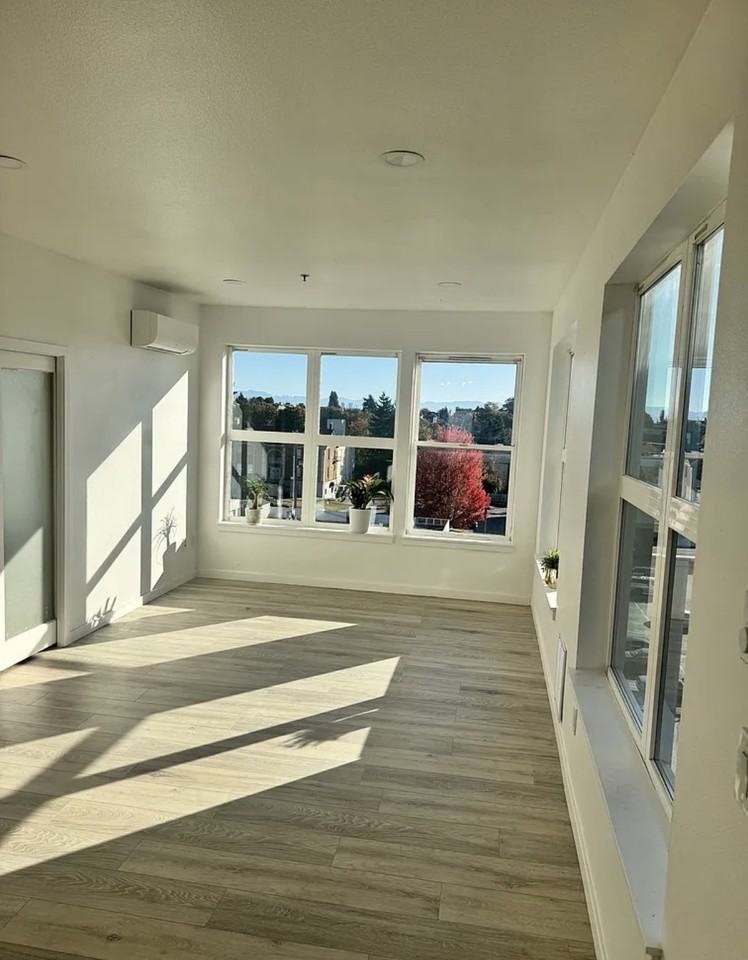 303 23rd Ave S #604 - Photo 2 of 6