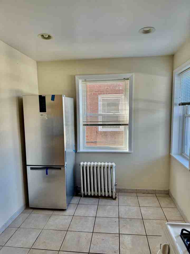 72 Grant Ave #1 - Photo 4 of 16