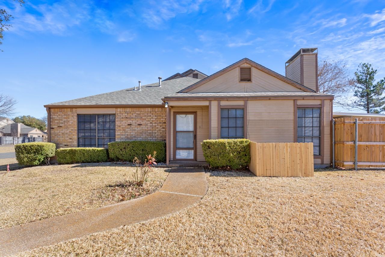 3343 Chimney Place Dr #3343 - Photo 2 of 25