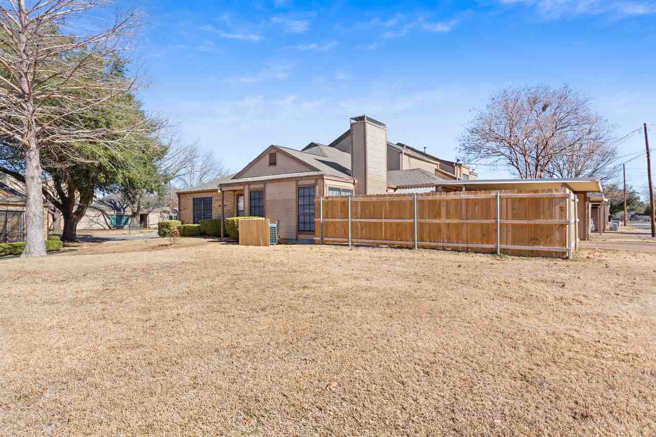 3343 Chimney Place Dr #3343 - Photo 3 of 25