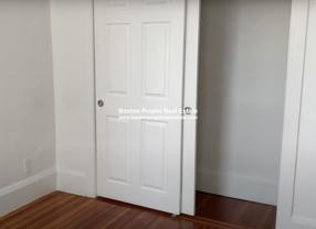 64 Hemenway St #15 - Photo 1 of 1