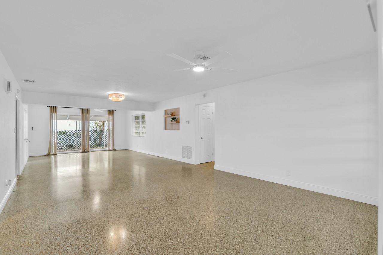 702 Sunset Dr #NA - Photo 6 of 21