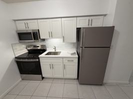 featured image of 2149 Sw 47th St #2