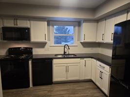 featured image of 541 E School St #NA