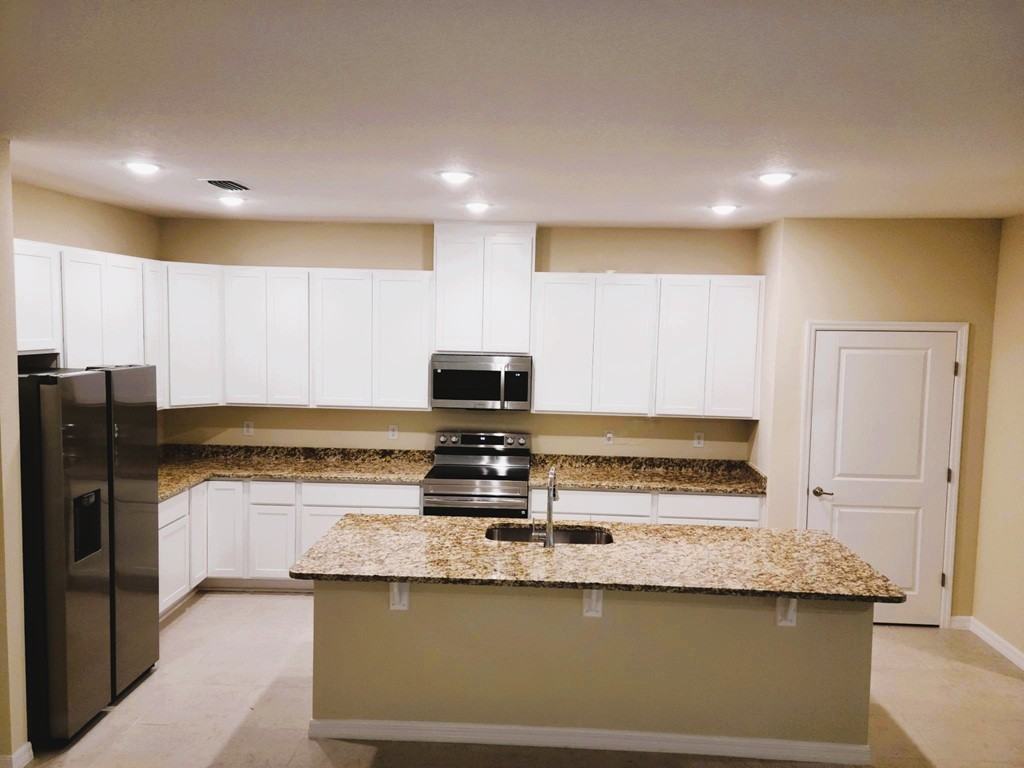 2050 Nw 247th Dr #NA - Photo 5 of 20