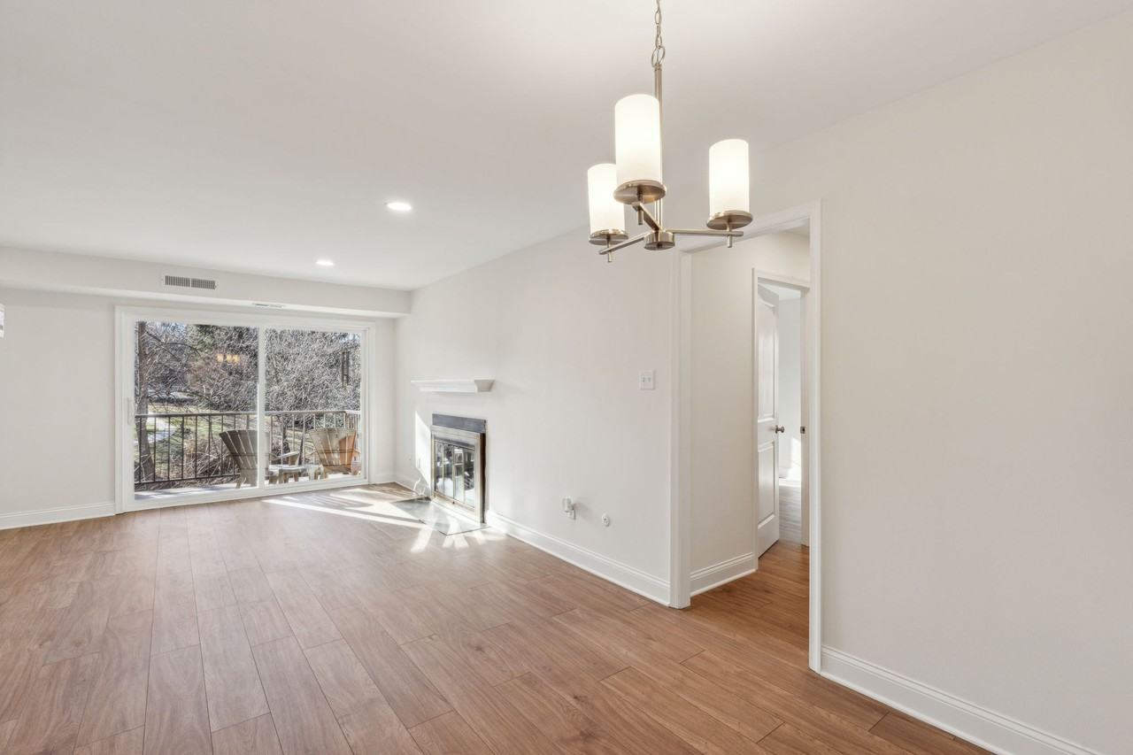 517 Old Forge Xing #517 - Photo 2 of 16