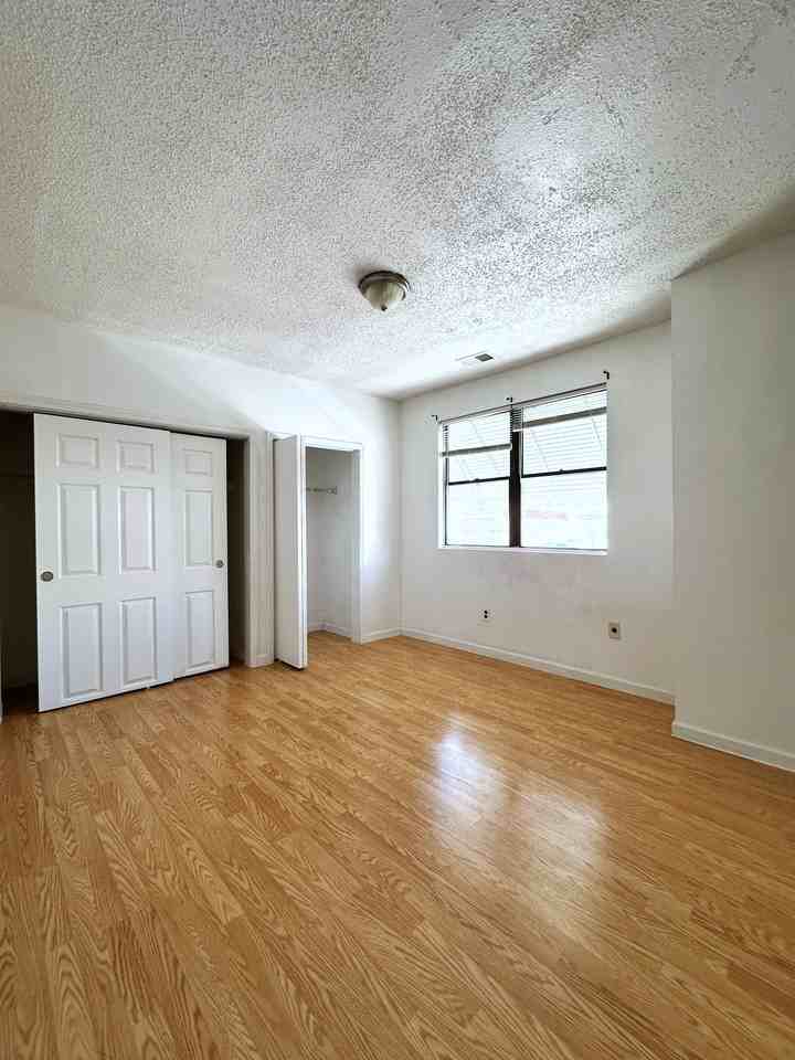 2600 S Mildred St #B - Photo 2 of 6