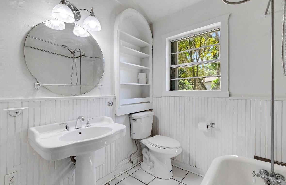 1300 40th St #NA - Photo 2 of 13