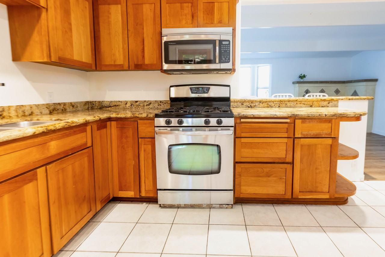 2924 Arriba Way #NA - Photo 4 of 37