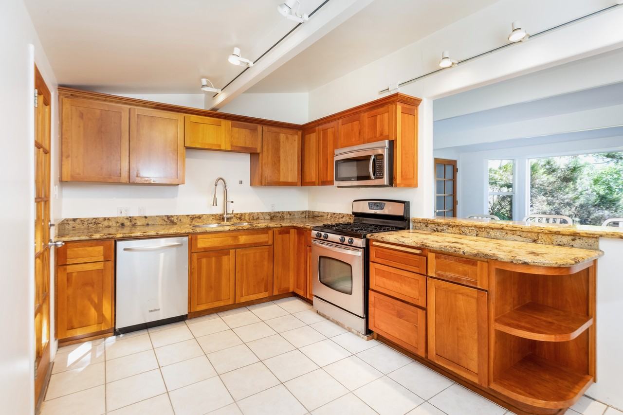 2924 Arriba Way #NA - Photo 5 of 37