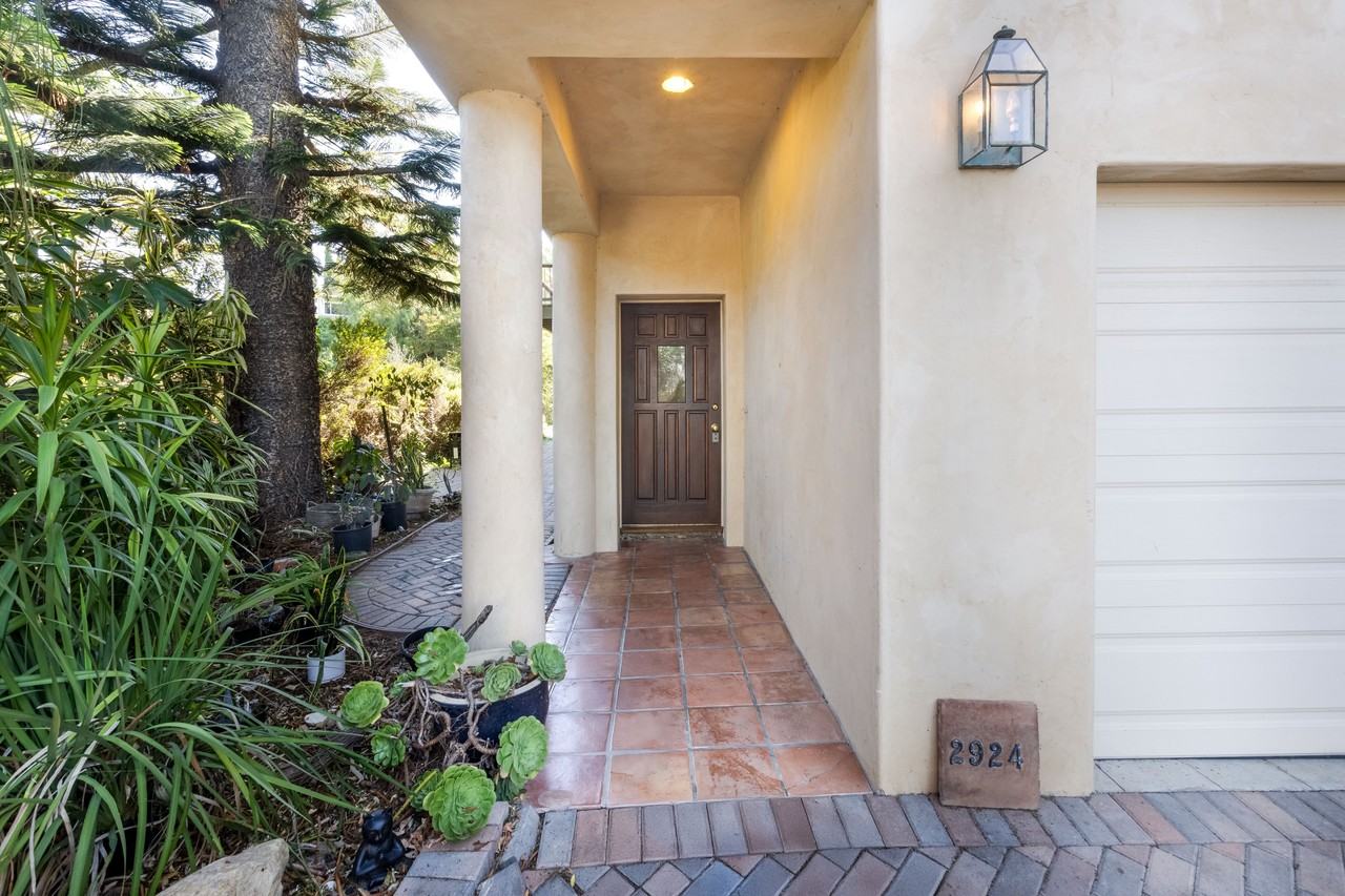 2924 Arriba Way #NA - Photo 6 of 37