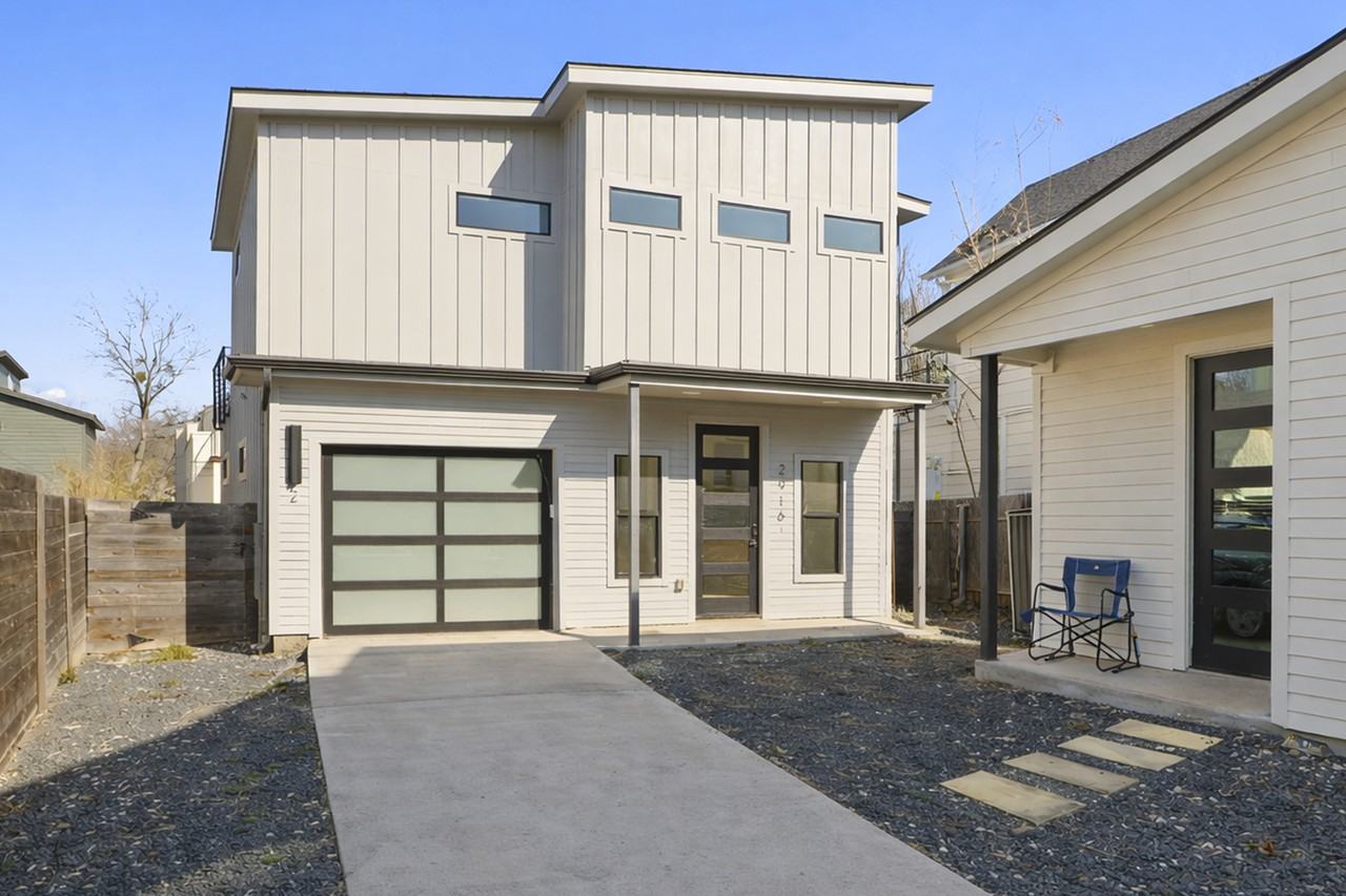 2916 E 13th St #NA - Photo 5 of 11