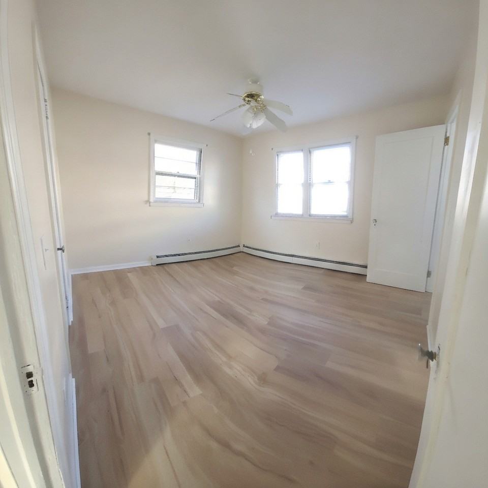 211A Sheridan Ave #NA - Photo 7 of 9