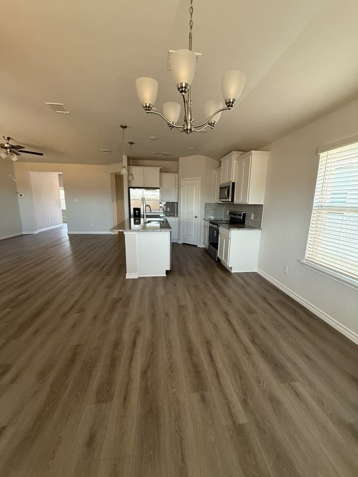 4830 Hawkins Dr #NA - Photo 3 of 14